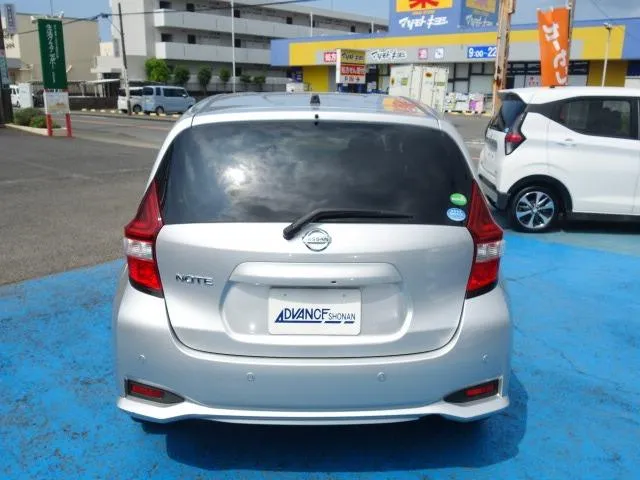 NISSAN NOTE