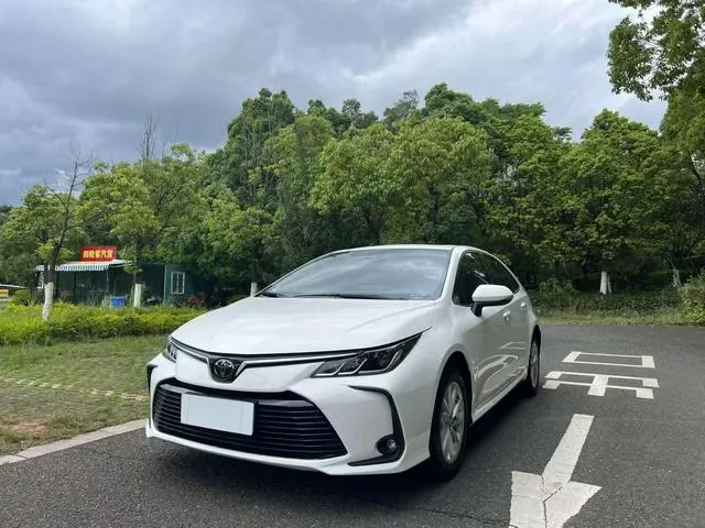 TOYOTA COROLLA 2021